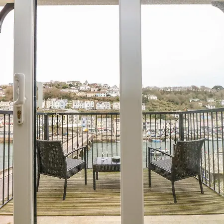 Rivercrest * Looe